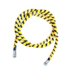 шланг в сборе гидропривода в желтой спиральной защите JCB [611/24600] 2SN, 1/4 BSP x 1430